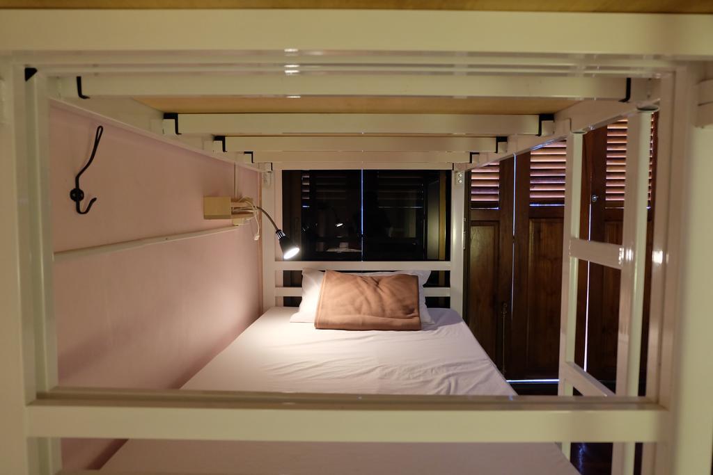Tiny Hostel Bangkok Zewnętrze zdjęcie