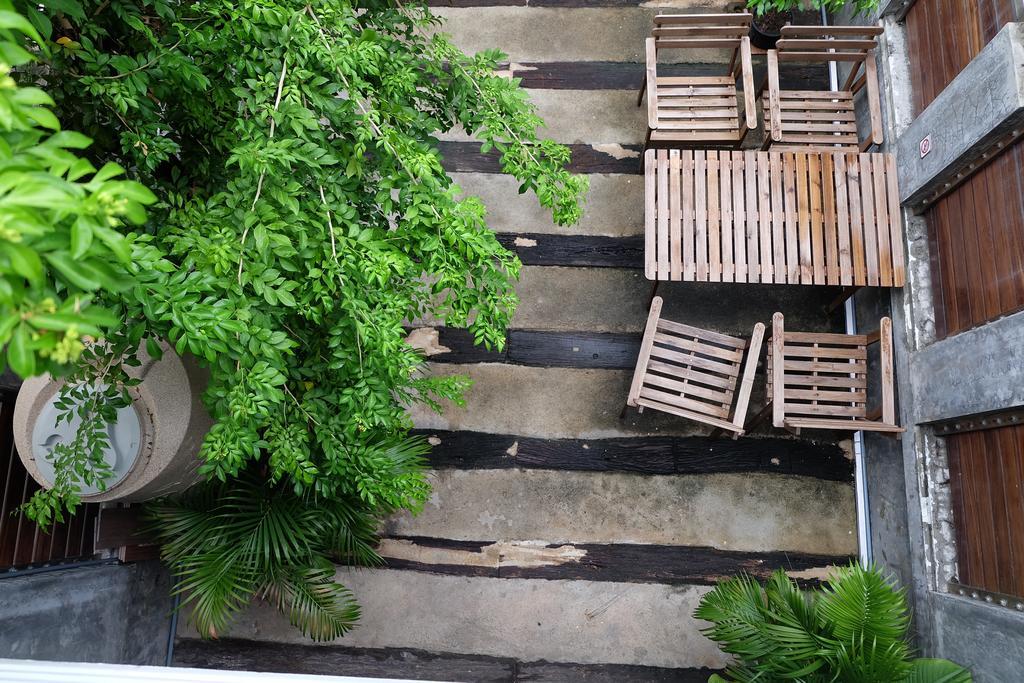 Tiny Hostel Bangkok Zewnętrze zdjęcie