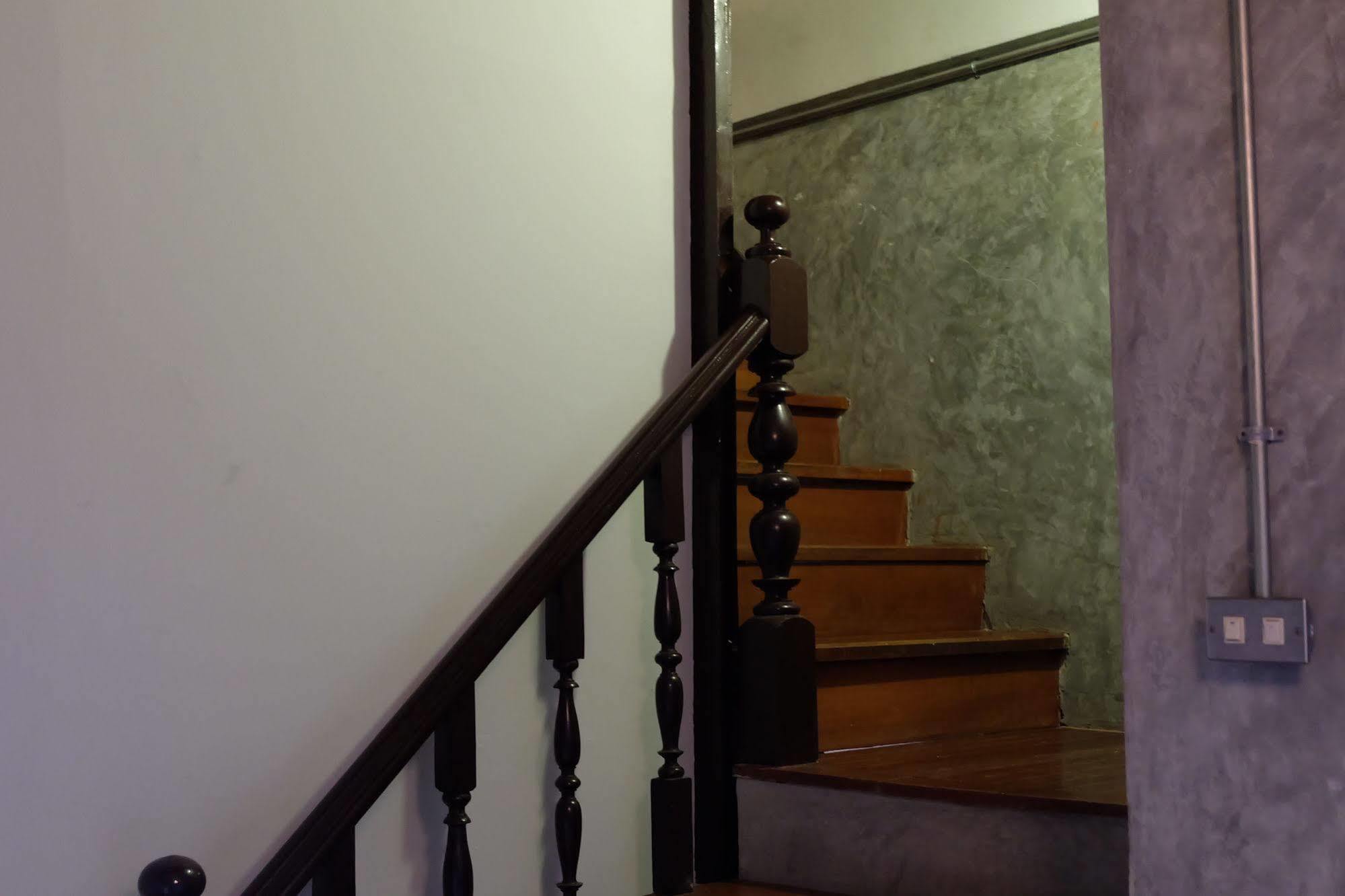 Tiny Hostel Bangkok Zewnętrze zdjęcie
